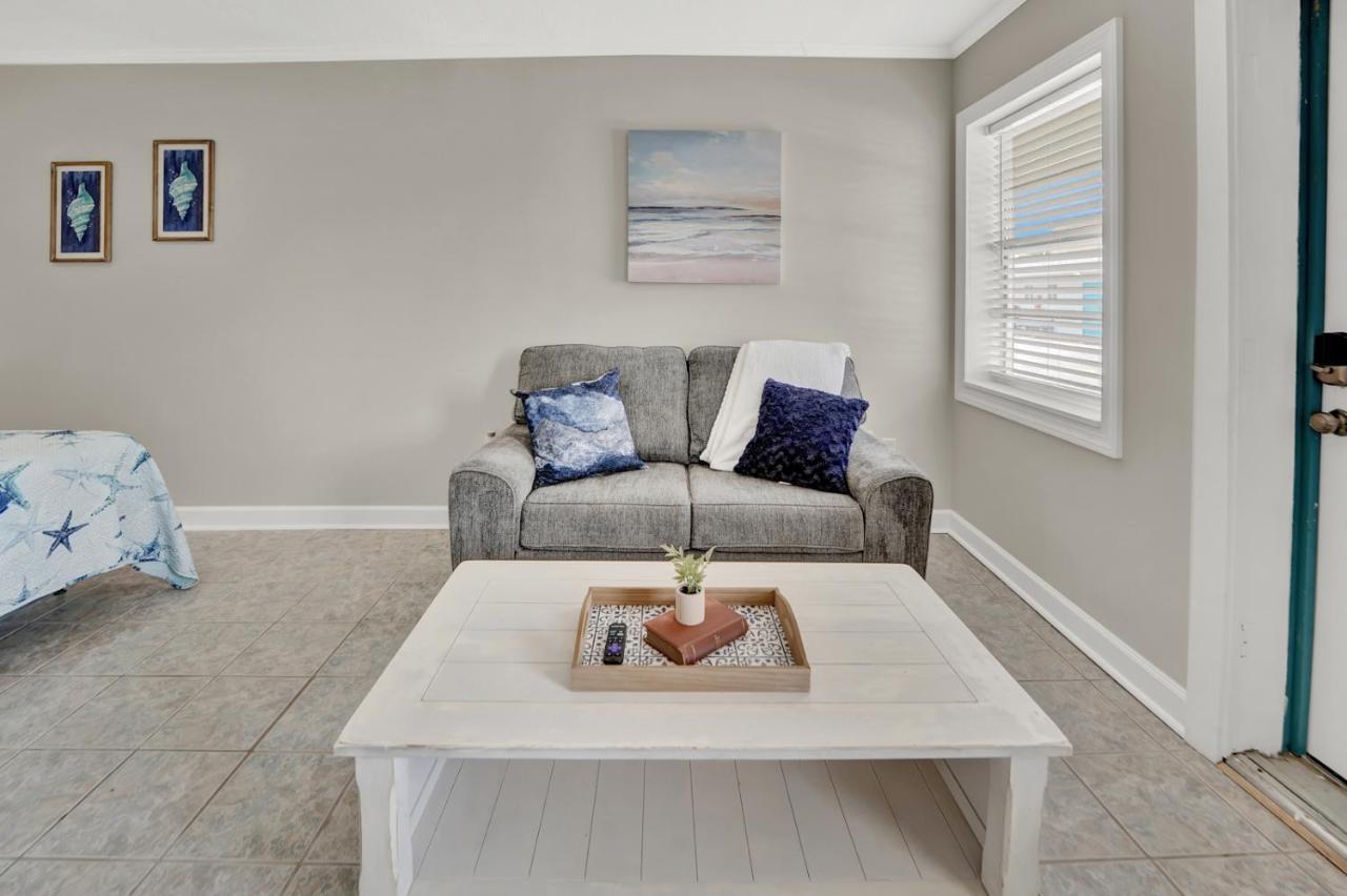 Sea Foam Suites Lower Grand Lagoon 외부 사진