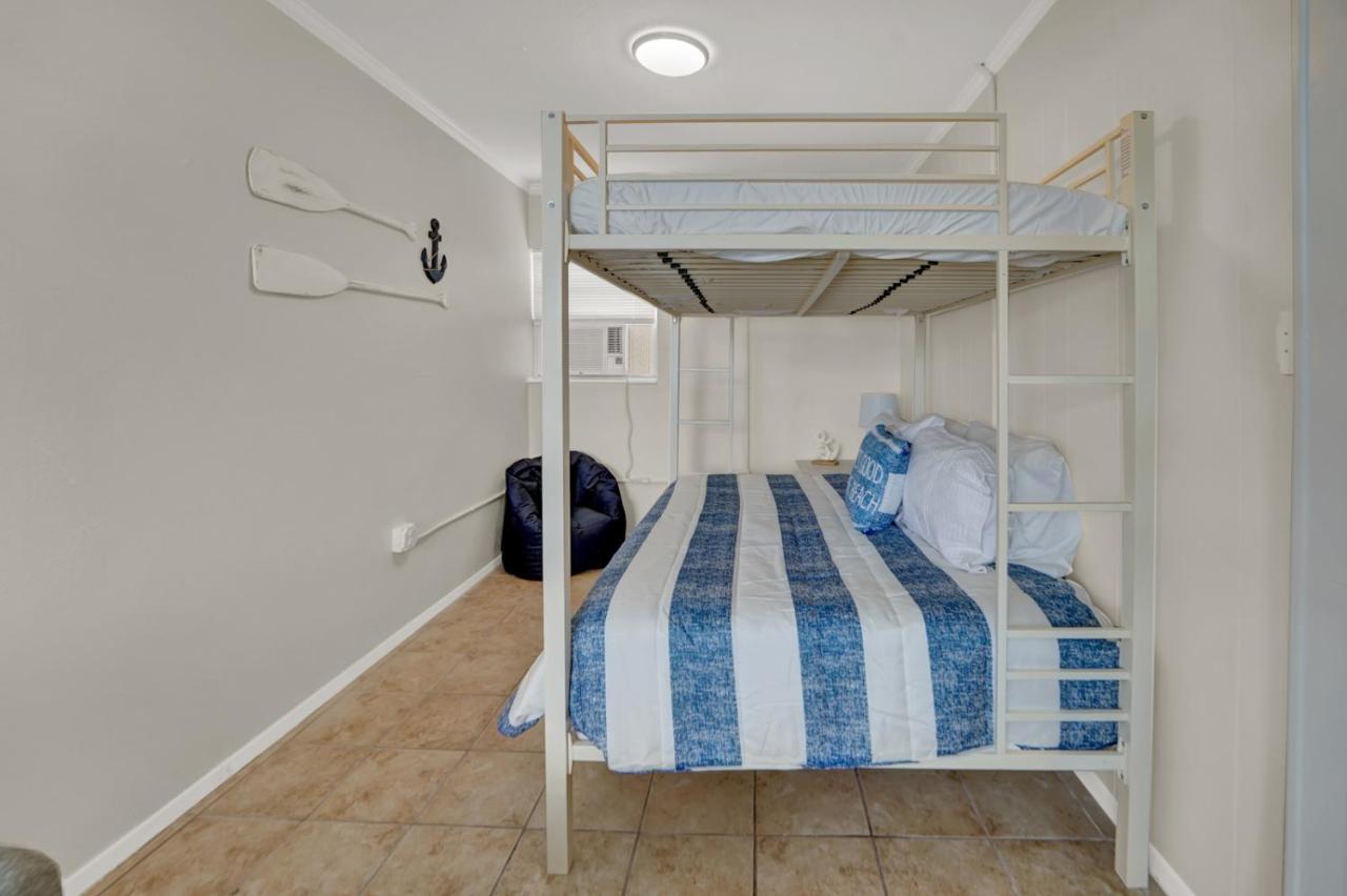Sea Foam Suites Lower Grand Lagoon 외부 사진