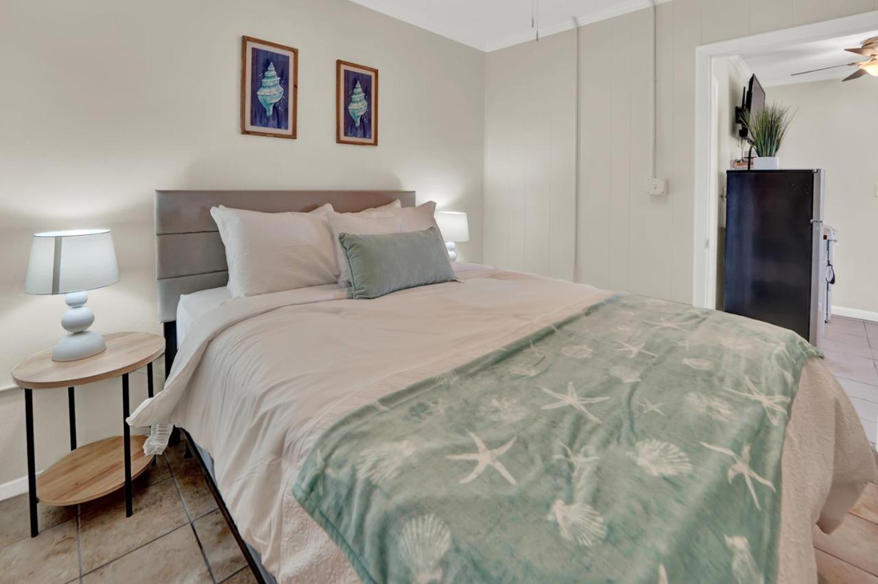 Sea Foam Suites Lower Grand Lagoon 외부 사진
