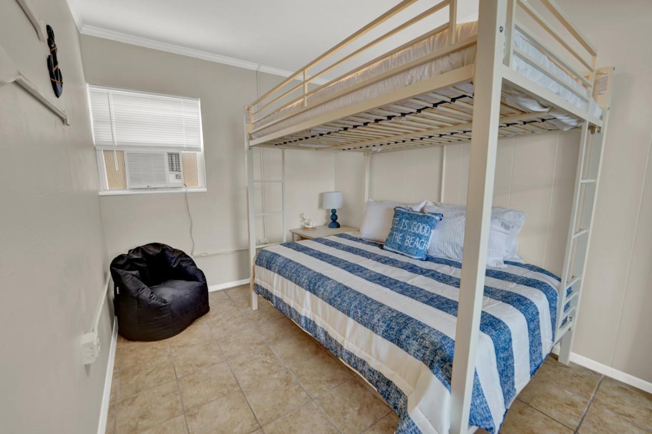 Sea Foam Suites Lower Grand Lagoon 외부 사진