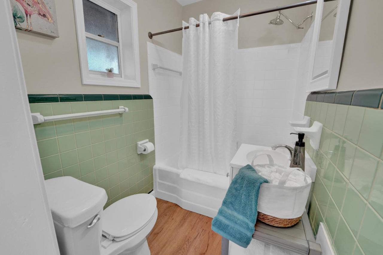 Sea Foam Suites Lower Grand Lagoon 외부 사진